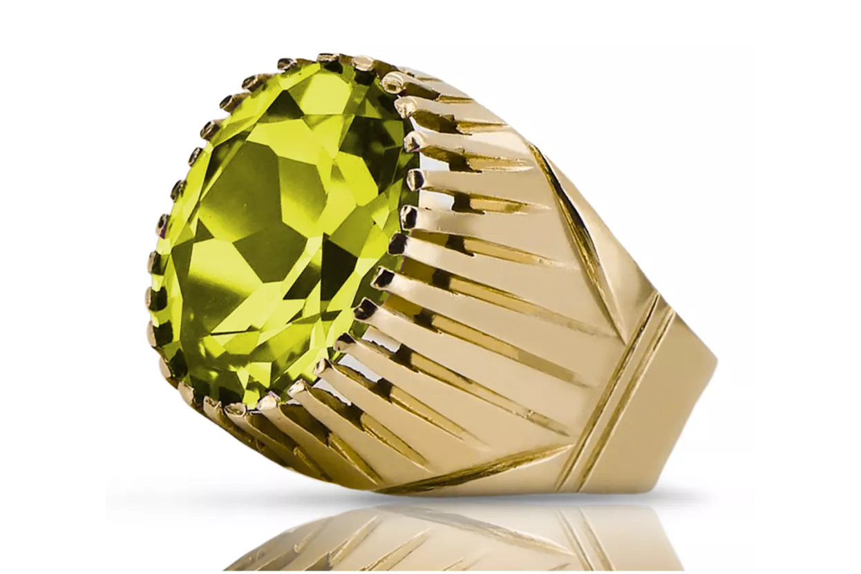 Ring Vintage style Yellow Peridot 14K Yellow gold vrc048y
